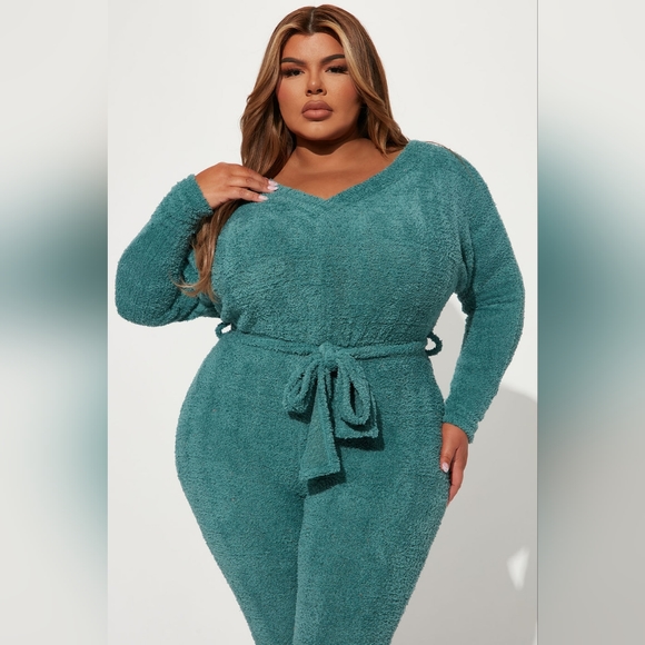 NWT Furry Teal Jumpsuit - Picture 7 of 7